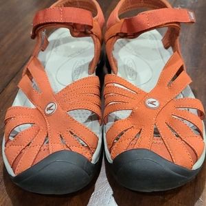 Ladies Keen sandal